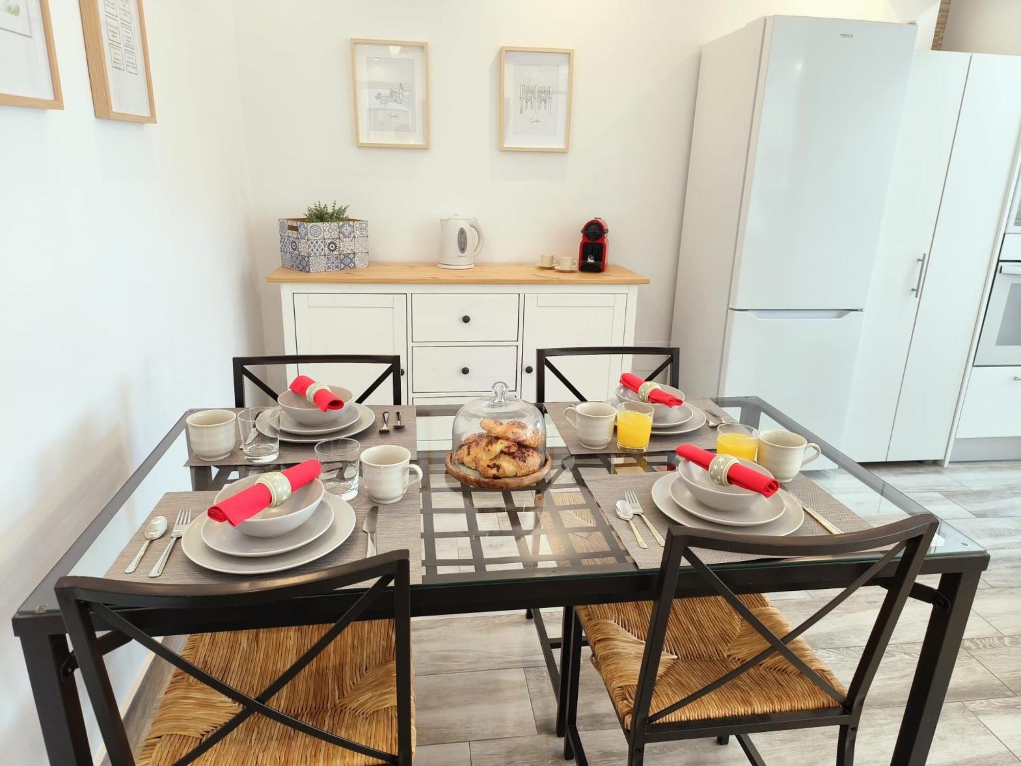 Sea View Apartment In Benalmadena Bagian luar foto