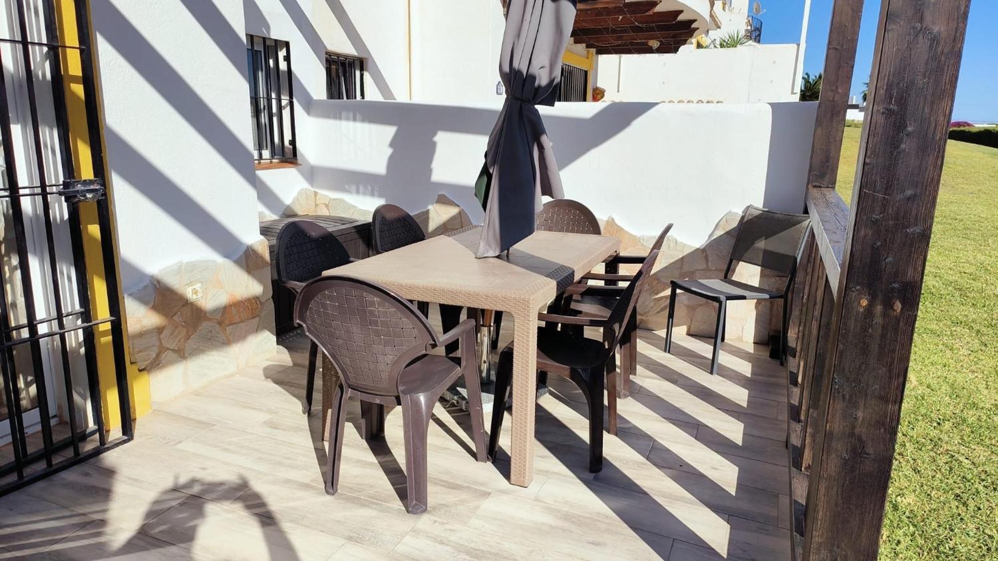 Sea View Apartment In Benalmadena Bagian luar foto